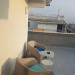 Lägenhet Attico Con Terrazza A