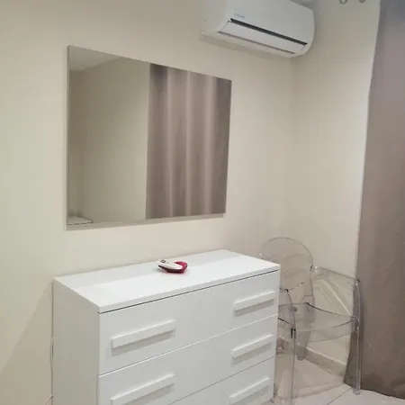Attico Con Terrazza A Apartment Bari