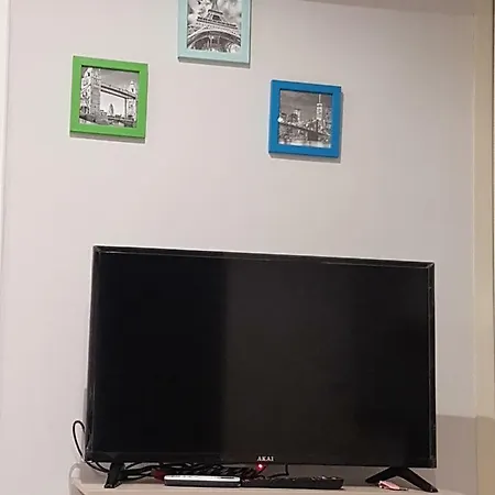 Attico Con Terrazza A Appartement
