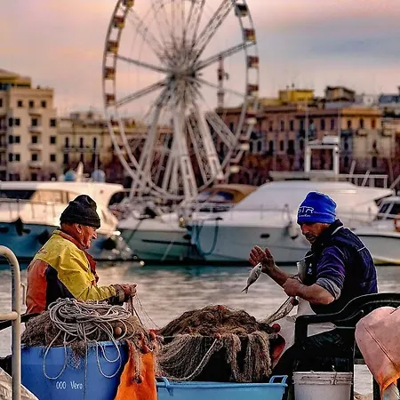 Attico Con Terrazza A Lägenhet Bari
