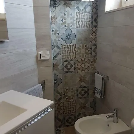 Attico Con Terrazza A