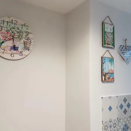 Attico Con Terrazza A باري